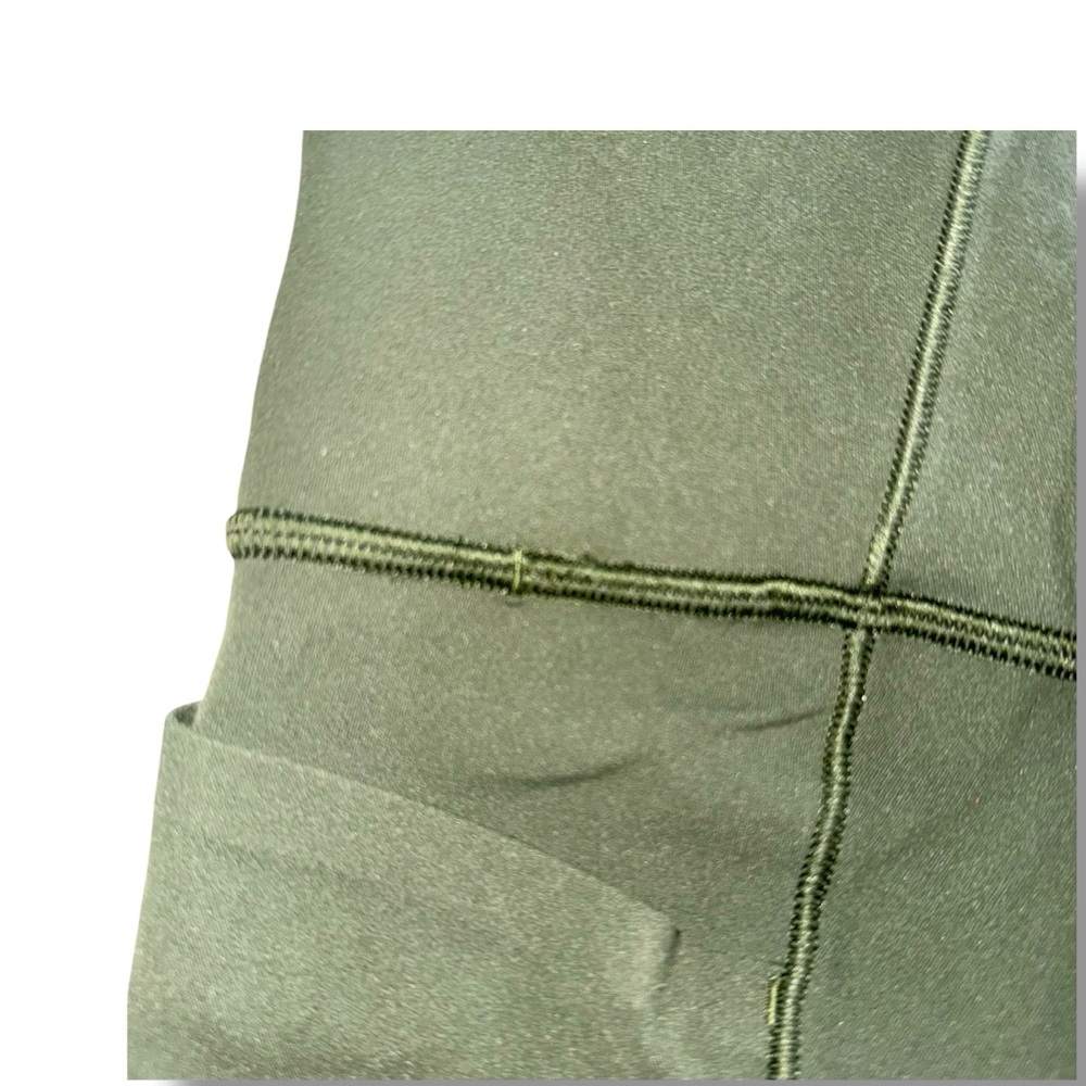 ATHLETA Salutation Stash High Rise 7/8 Legging -1X Aspen Olive - Picture 11 of 14